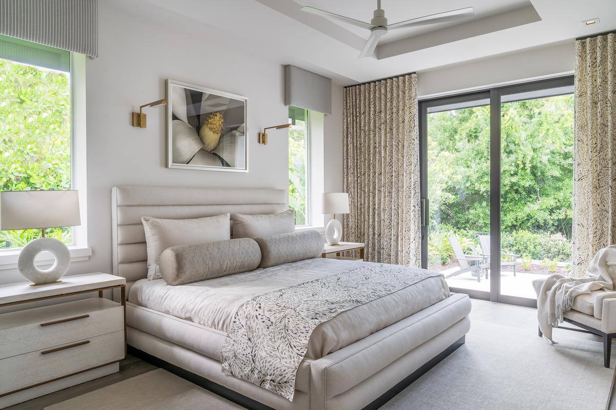 Manchen_Residence_Grey Oaks_Guest_Bedroom1