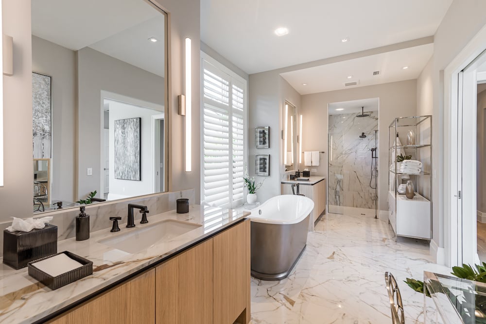 Portmore_Park Shore_Master Bathroom